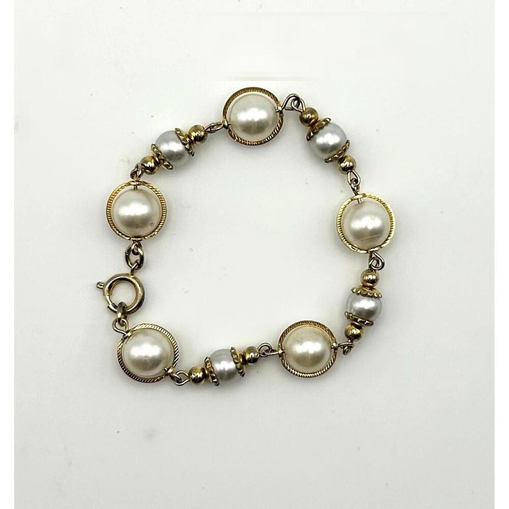 Vintage Faux Pearl Bracelet with Gold Tone Links and Textured Accents